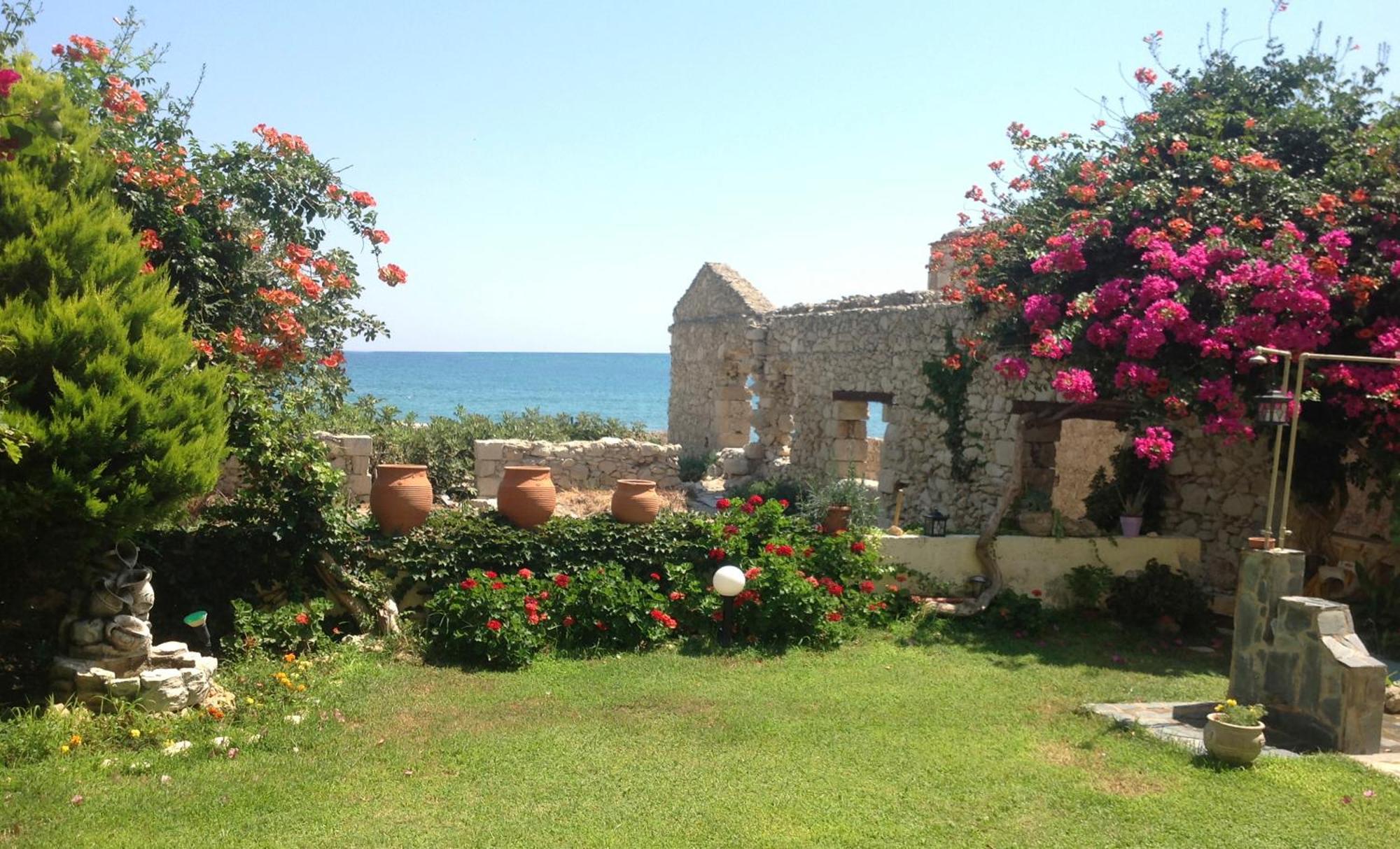 קליבס Asterias Studios & Apartments מראה חיצוני תמונה
